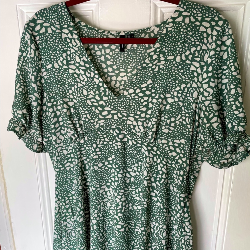 Flowy Mini 🍐